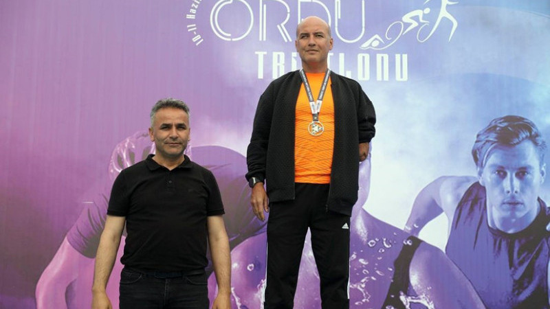 Paratriatlet Umut, Türkiye Şampiyonu oldu