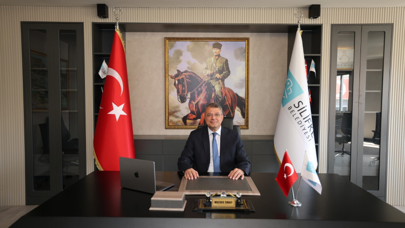 BAŞKAN TURGUT, KURBAN BAYRAMINI KUTLADI